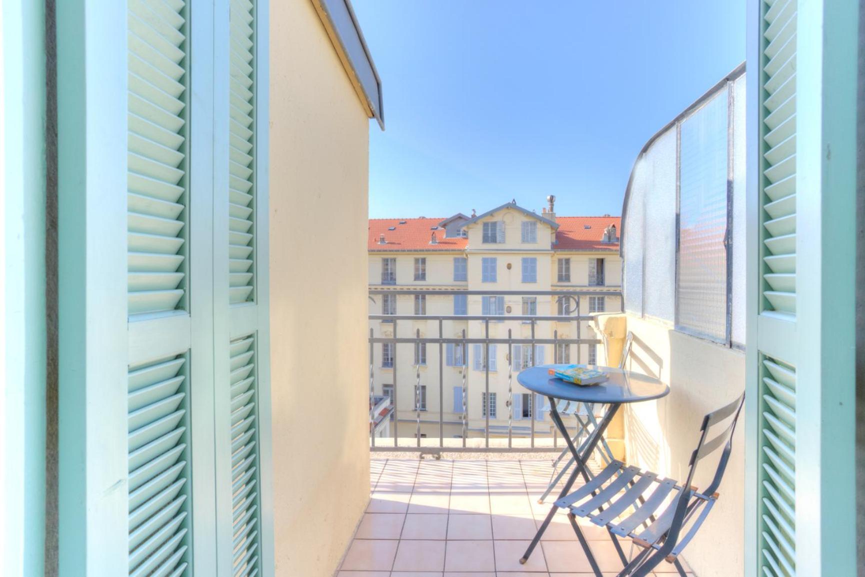 Solara Hotel 2*